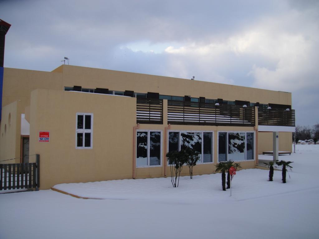 Geomunoreum Hostel Τζέτζου Εξωτερικό φωτογραφία