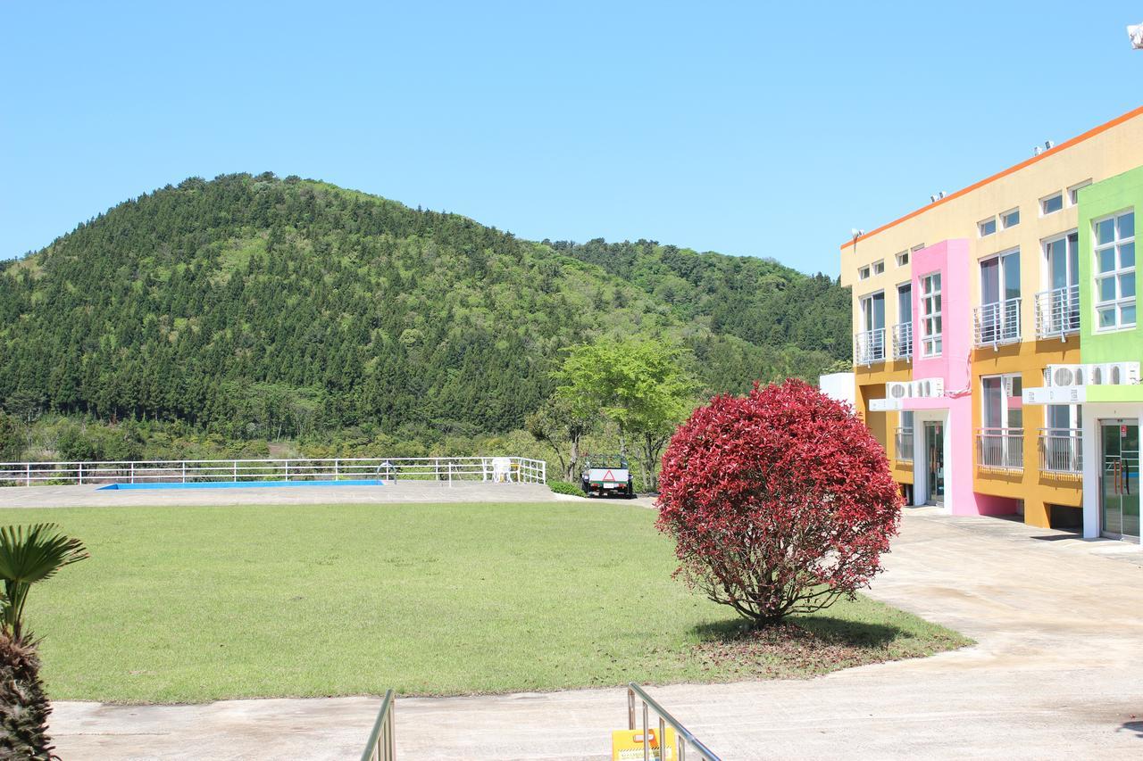 Geomunoreum Hostel Τζέτζου Εξωτερικό φωτογραφία